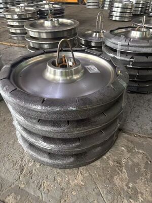 شراء عجلات السكك الحديدية المصنوعة من الـ 42CrMo 900~1250mm لنظم السكك الحديدية في المناجم والحافلات الثقيلة online manufacture
