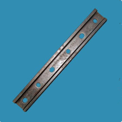 شراء 50 كجم من ألواح الأسماك للسكك الحديدية Uic 54 معايير مع 4 ثقوب و 6 ثقوب online manufacture