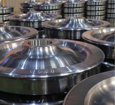 عجلات قطار من الفولاذ المطروق عالي المتانة من Kingrail | مُحسّنة لعمر خدمة طويل وتكاليف صيانة منخفضة