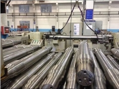 أجهزة ربط السكك الحديدية والعجلات الجاهزة للعمل